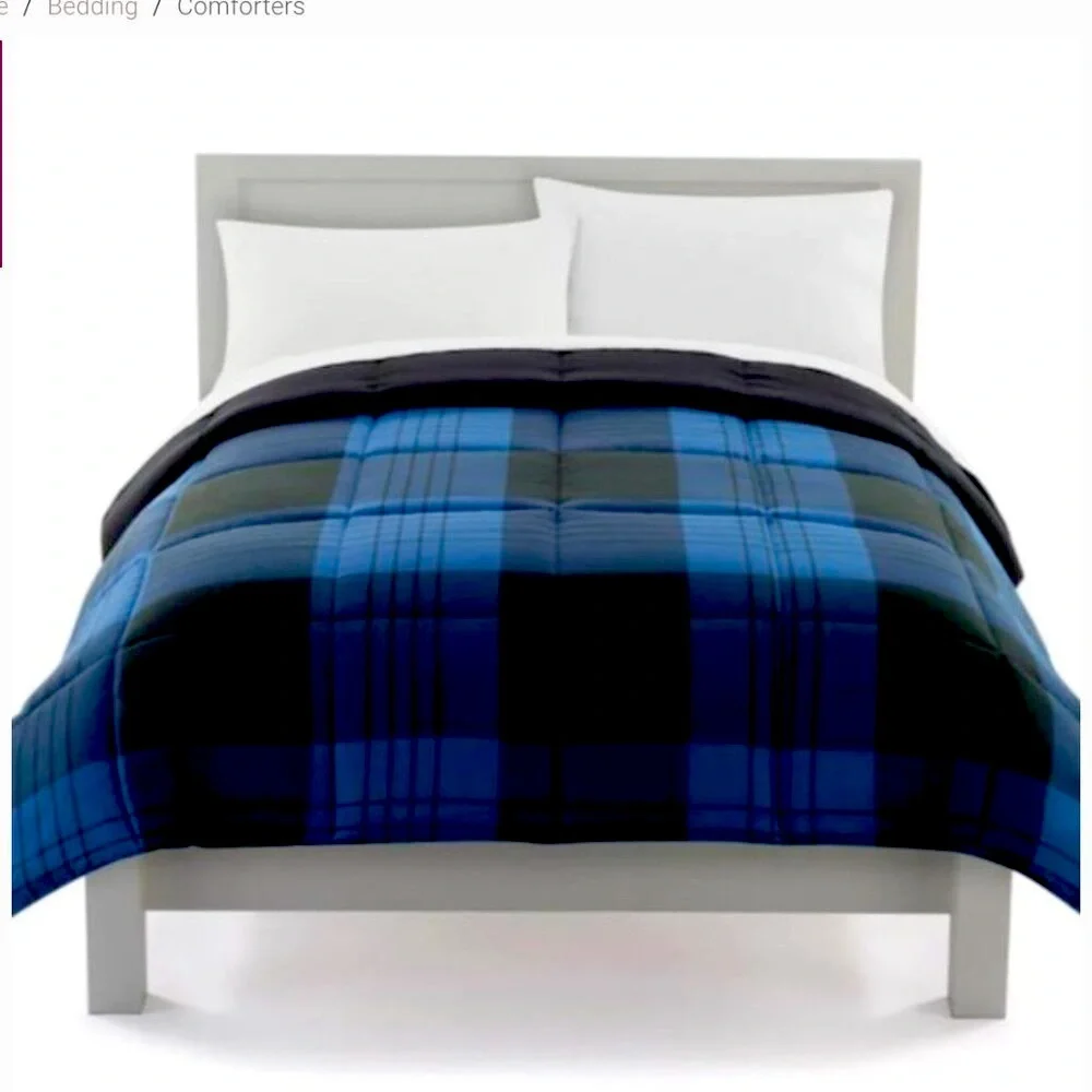The Big One Down-Alternative‎ Reversible Comforter King Blue Checker